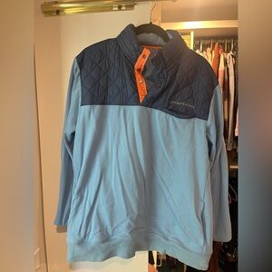 Vineyard Vines Shep Shirt Men’s Medium with Hood